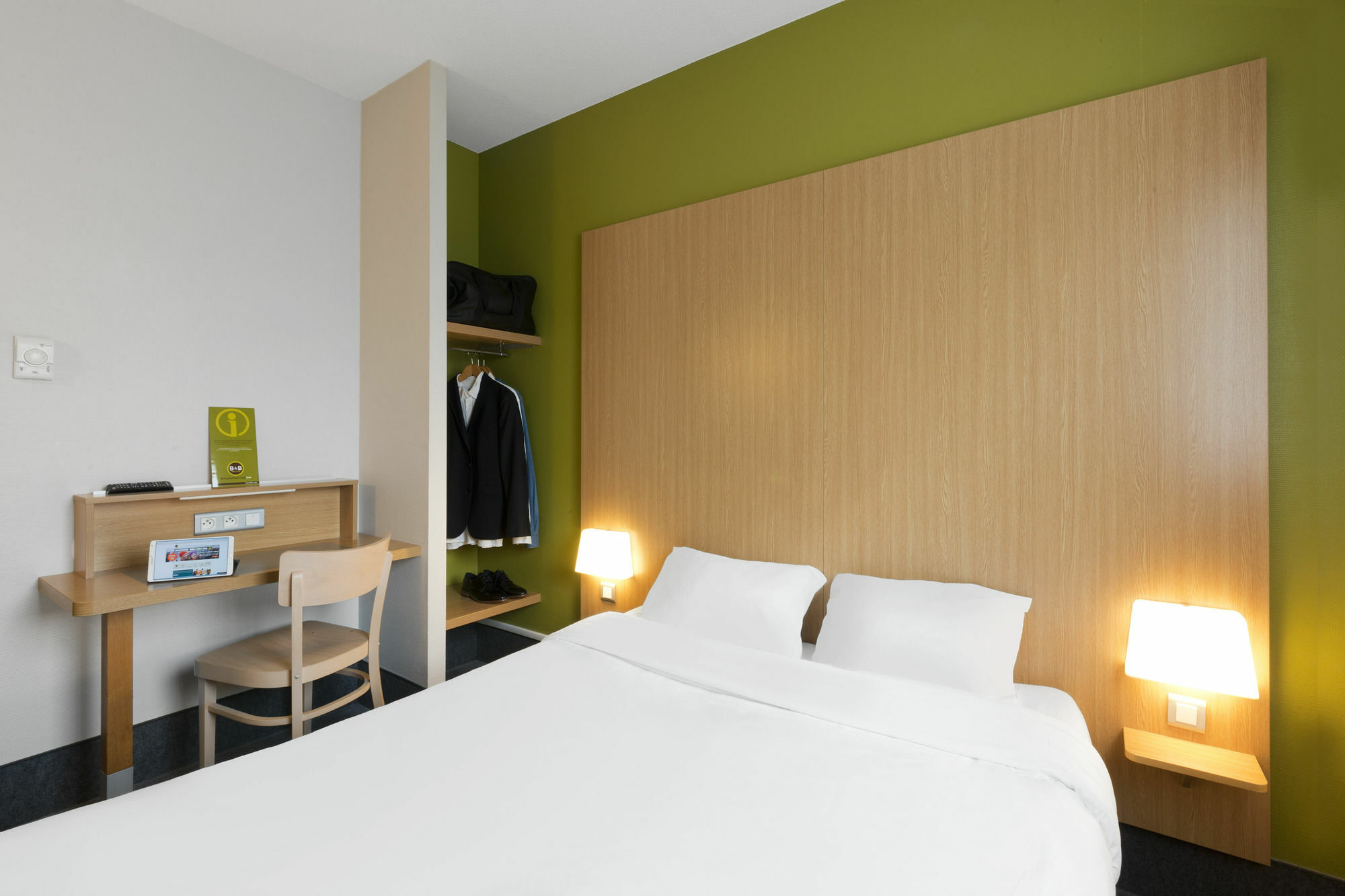 B&B Hotel Rennes Ouest Villejean Buitenkant foto